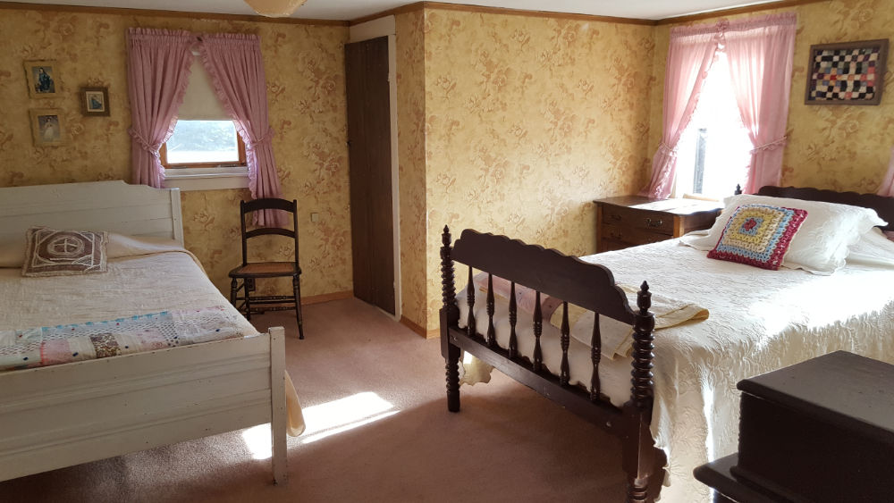 Heritage House master bedroom